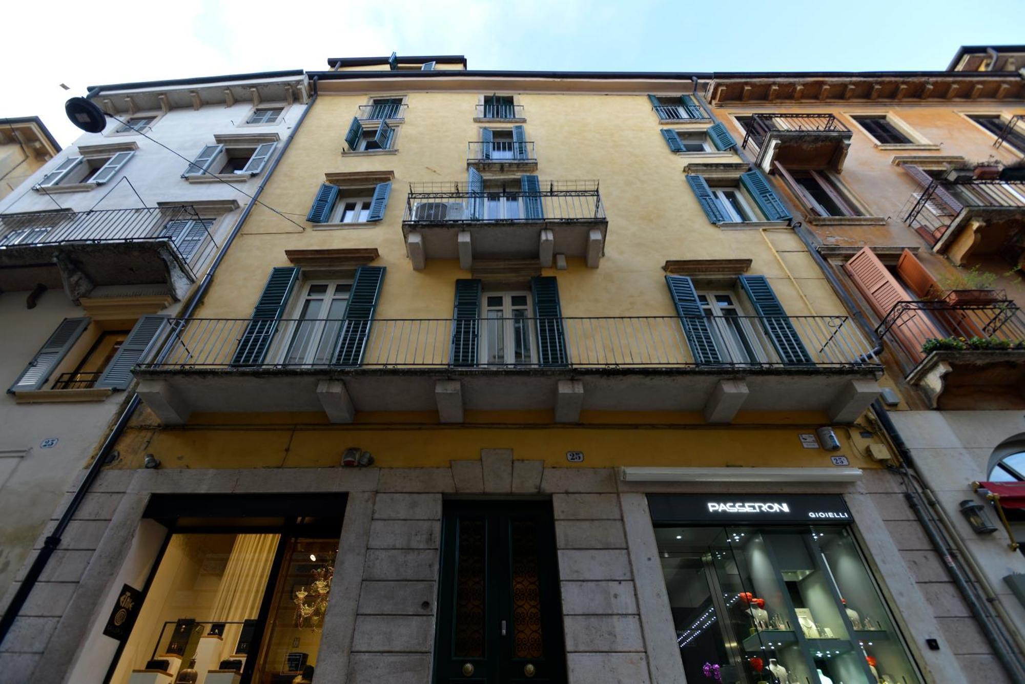 Giallo Dalia By Maison 73 Lejlighed Verona Eksteriør billede